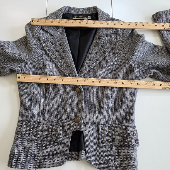 Rinascimento Gray Blazer with Studded Details - Picture 4 of 16